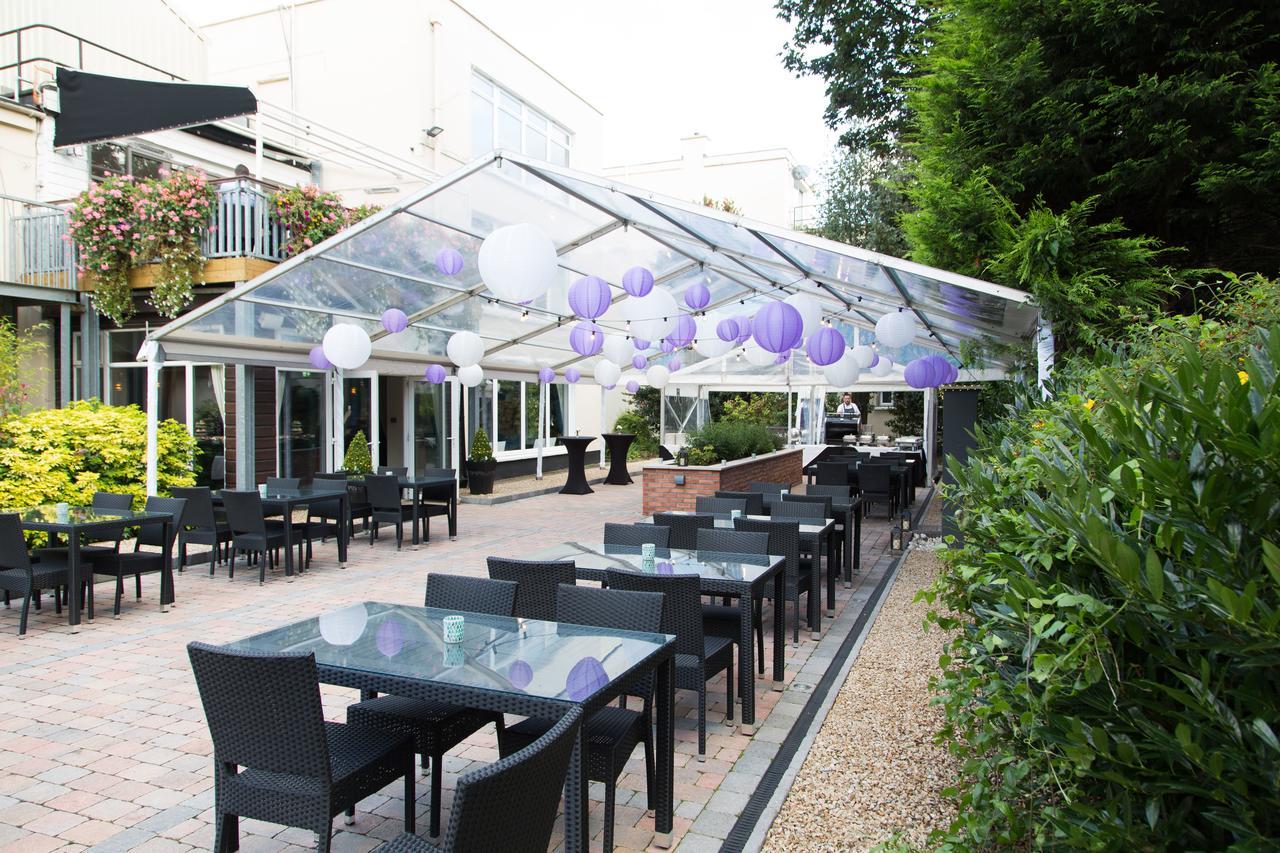 Sandymount Hotel Dublin Exterior photo